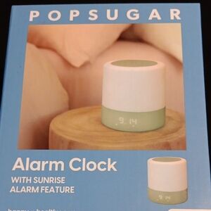 POPSUGAR White and Green Alarm Clock